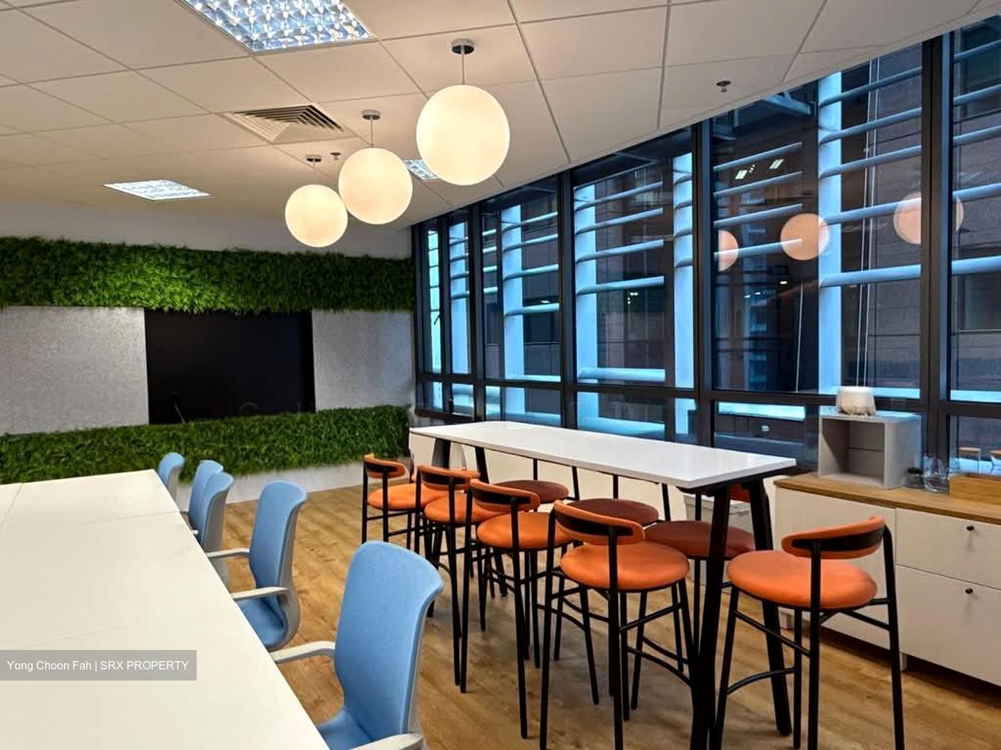 PLUS (D1), Office #581704311